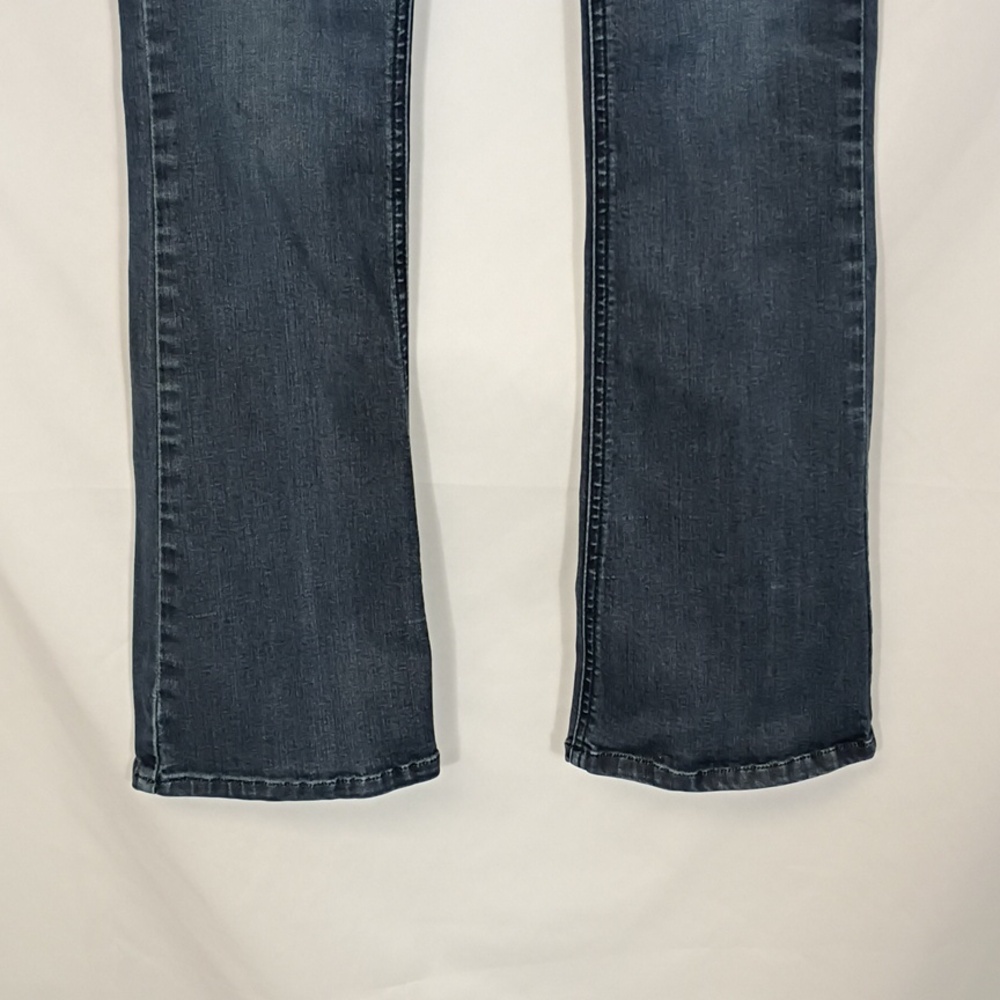 Democracy Women's Dark Wash Bootcut Jeans Size 2 - Picture 2 of 11